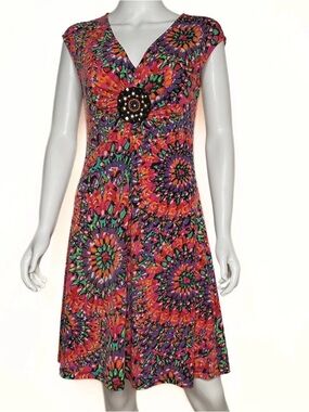 ECI Vibrant Kaleidoscope Print Cocktail Dress Womens SZ 6 Psychedelic In A Daze